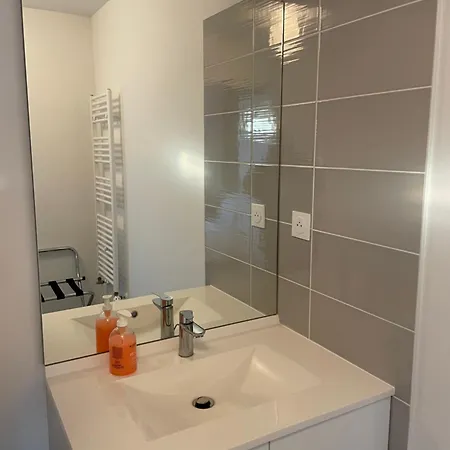 Апартаменты Minimes, Studio Cosy Tout Confort, Wifi, Parking